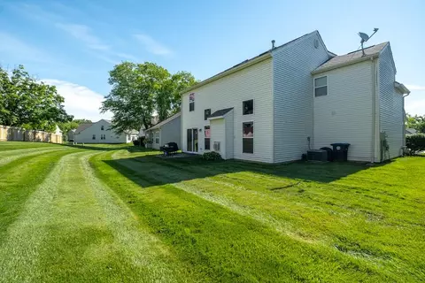 Exterior - 7158 Brookmeadow Dr, Centerville, OH 45459 photo 3 of 6