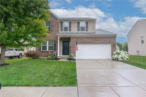 708 Cleary Dr, Fairborn, OH 45324