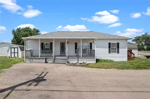 2791 Kreitzer Rd, Moraine, OH 45439
