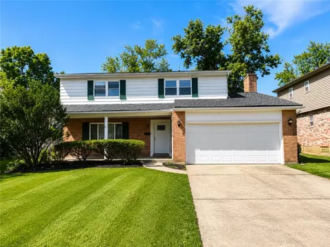 611 Brunner Dr, Forest Park, OH 45240