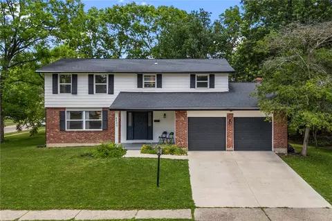 4460 Meadowsweet Dr, Dayton, OH 45424