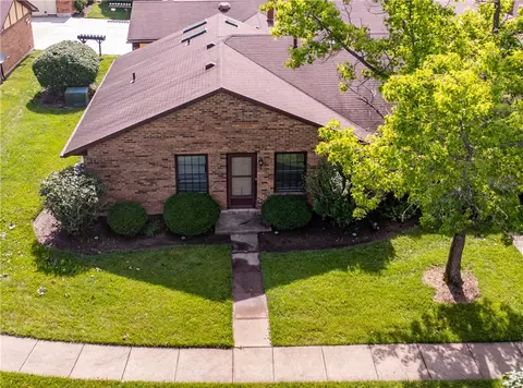 6385 Joseph Pl, Centerville, OH 45459 photo 3