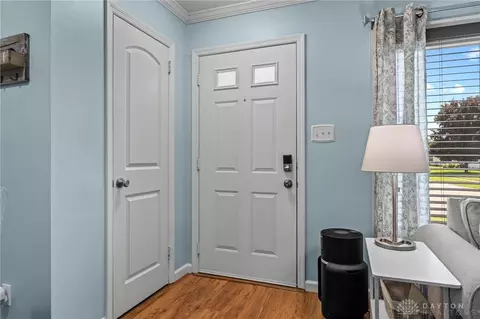 Entry Way - 5401 Bayside Dr, Riverside, OH 45431 photo 1 of 2