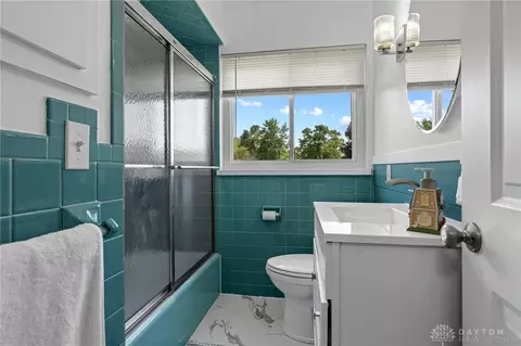 Bath - 5401 Bayside Dr, Riverside, OH 45431 photo 1 of 1