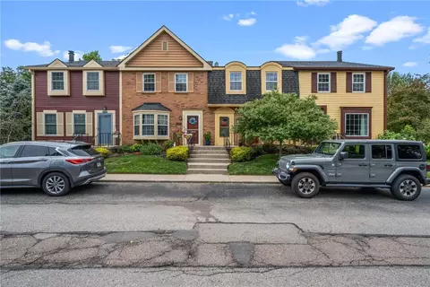2602 S Kings Arms Cir, Centerville, OH 45440