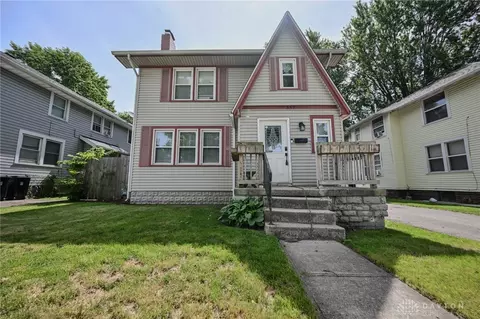 Exterior - 852 Rodgers Dr, Springfield, OH 45503 photo 2 of 6