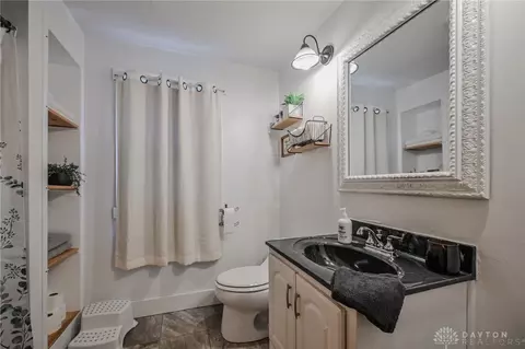 Bath - 852 Rodgers Dr, Springfield, OH 45503 photo 1 of 2