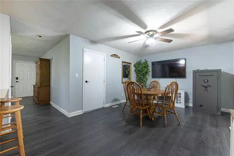 487 E 4th St, Franklin, OH 45005 photo 6