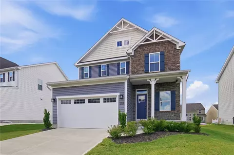3532 Arrowwood St, Tipp City, OH 45371