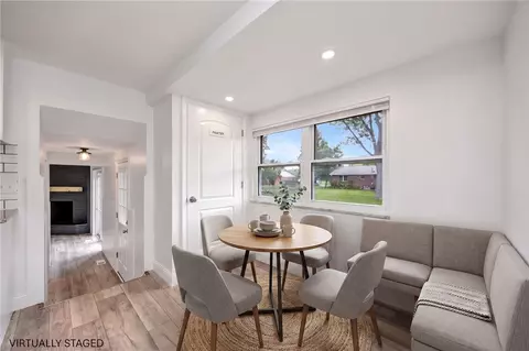 Dining - 5406 Qualstan Ct, Centerville, OH 45429 photo 1 of 4
