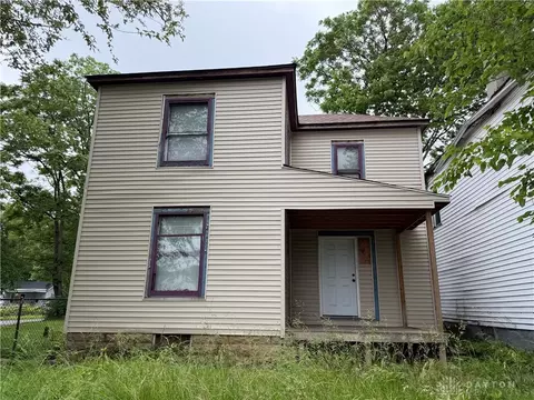 365 Adelite Ave, Dayton, OH 45417