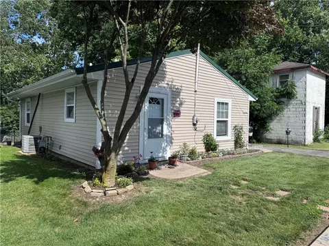 1112 Hillcrest Ave, Springfield, OH 45504