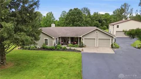 5471 Harveysburg Rd, Waynesville, OH 45068