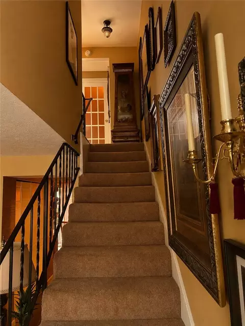 Entry Way - 749 Clareridge Ln, Centerville, OH 45458 photo 2 of 2