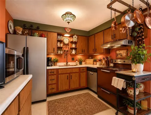 Kitchen - 749 Clareridge Ln, Centerville, OH 45458 photo 1 of 2