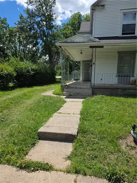 101 Mia Ave, Dayton, OH 45417