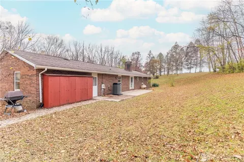 Exterior - 18333 Herring Rd, Sidney, OH 45365 photo 3 of 11