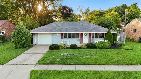3795 Cordell Dr, Kettering, OH 45439