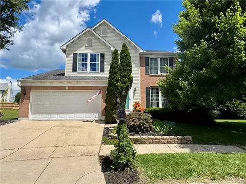 51 Noelle Ct, Franklin, OH 45005