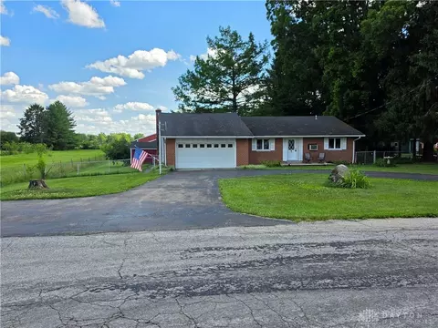 2629 Pemberton Rd, Laura, OH 45337