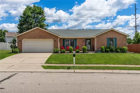 1299 Glen Kegley Dr, Xenia, OH 45385