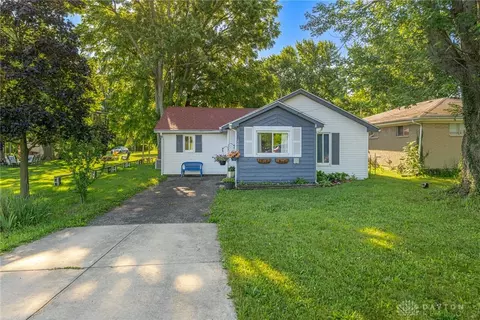 Exterior - 2608 West Ave, Kettering, OH 45419 photo 1 of 7