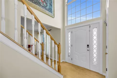 Entry Way - 2125 Deer Meadow Dr, Cincinnati, OH 45240 photo 1 of 9