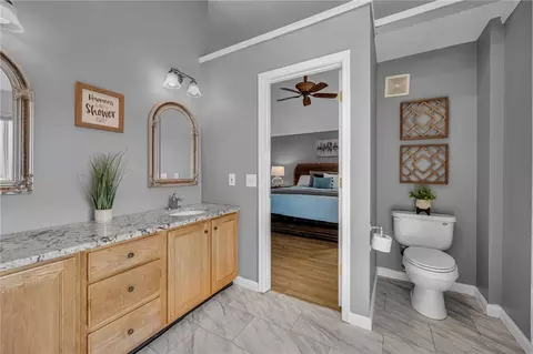 Bath - 2125 Deer Meadow Dr, Cincinnati, OH 45240 photo 2 of 11