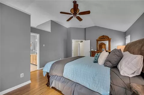 Bedroom - 2125 Deer Meadow Dr, Cincinnati, OH 45240 photo 2 of 6