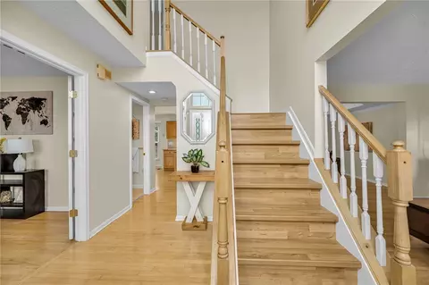 Entry Way - 2125 Deer Meadow Dr, Cincinnati, OH 45240 photo 3 of 9
