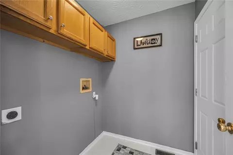 Other - 2125 Deer Meadow Dr, Cincinnati, OH 45240 photo 5 of 10