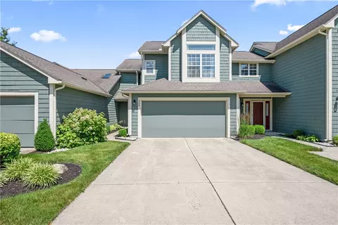 908 Cambridge Cir, Troy, OH 45373