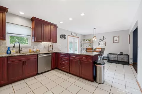 Kitchen - 2812 Conestoga St, Springfield, OH 45503 photo 9 of 9