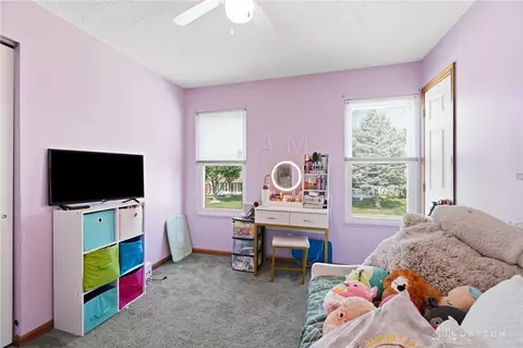 Bedroom - 2812 Conestoga St, Springfield, OH 45503 photo 8 of 8