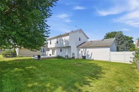 Exterior - 2812 Conestoga St, Springfield, OH 45503 photo 8 of 13