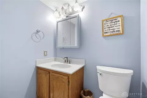 Bath - 2812 Conestoga St, Springfield, OH 45503 photo 1 of 5