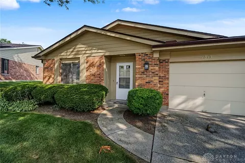 1313-1315 Rosehaven Cir, Kettering, OH 45429 photo 4