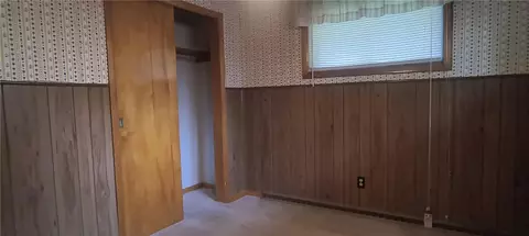 Bedroom - 4709 Chippendale Dr, Springfield, OH 45503 photo 12 of 13