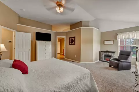 Bedroom - 3787 Lost Willow Dr, Mason, OH 45040 photo 4 of 5