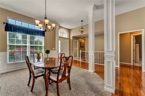 Dining - 3787 Lost Willow Dr, Mason, OH 45040 photo 4 of 4