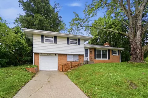 316 E Doris Dr, Fairborn, OH 45324