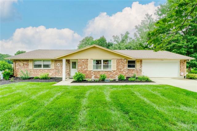 6110 Detrick Rd, Tipp City, OH 45371