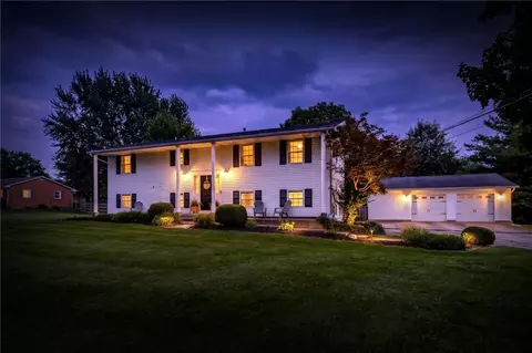 4577 Fisher Rd, Franklin, OH 45005