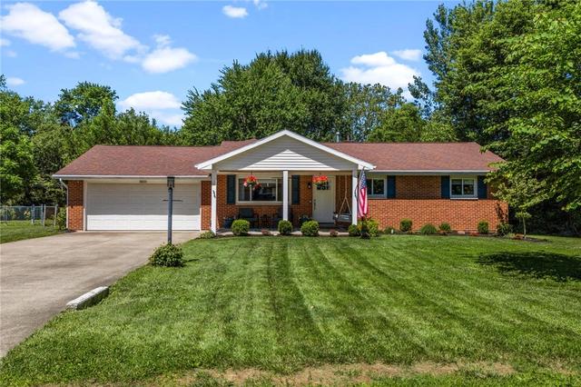 3833 Ruby Dr, Franklin, OH 45005
