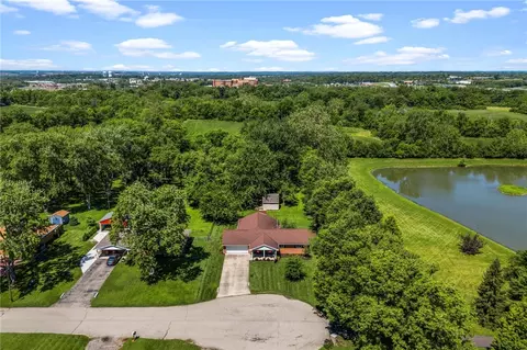 View/Area - 3833 Ruby Dr, Franklin, OH 45005 photo 1 of 7