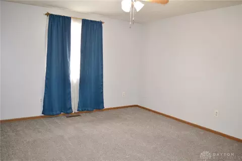 4430 E Ridgewood Rd, Springfield, OH 45503 photo 15