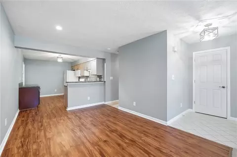Living - 9640 Belfry Ct #2, Centerville, OH 45458 photo 6 of 6