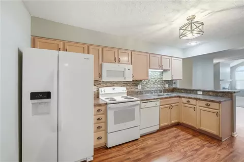 Kitchen - 9640 Belfry Ct #2, Centerville, OH 45458 photo 4 of 4