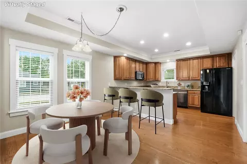 Dining - 2425 Delta Ave, Kettering, OH 45419 photo 1 of 1