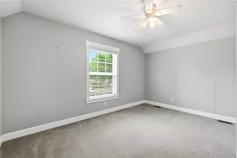 Bedroom - 2425 Delta Ave, Kettering, OH 45419 photo 6 of 7